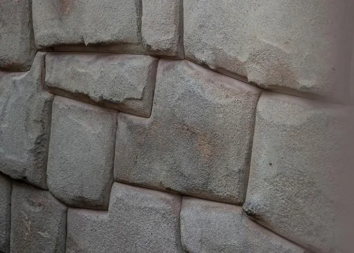 Monasterio Del Inka 2*